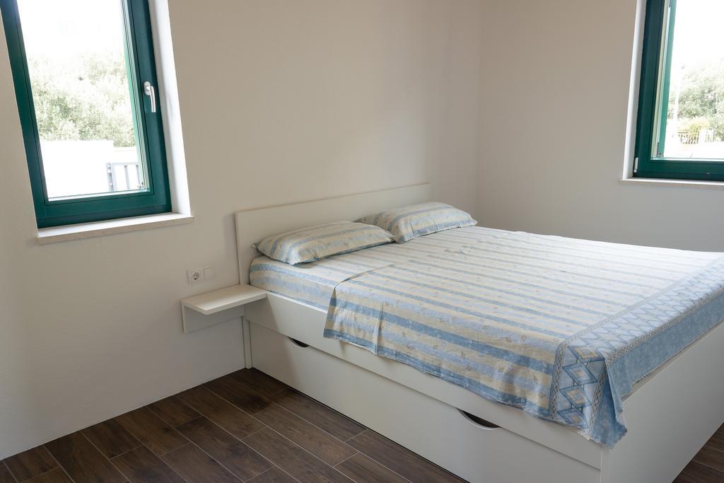 Apartments Dujic Tribunj  Phòng bức ảnh